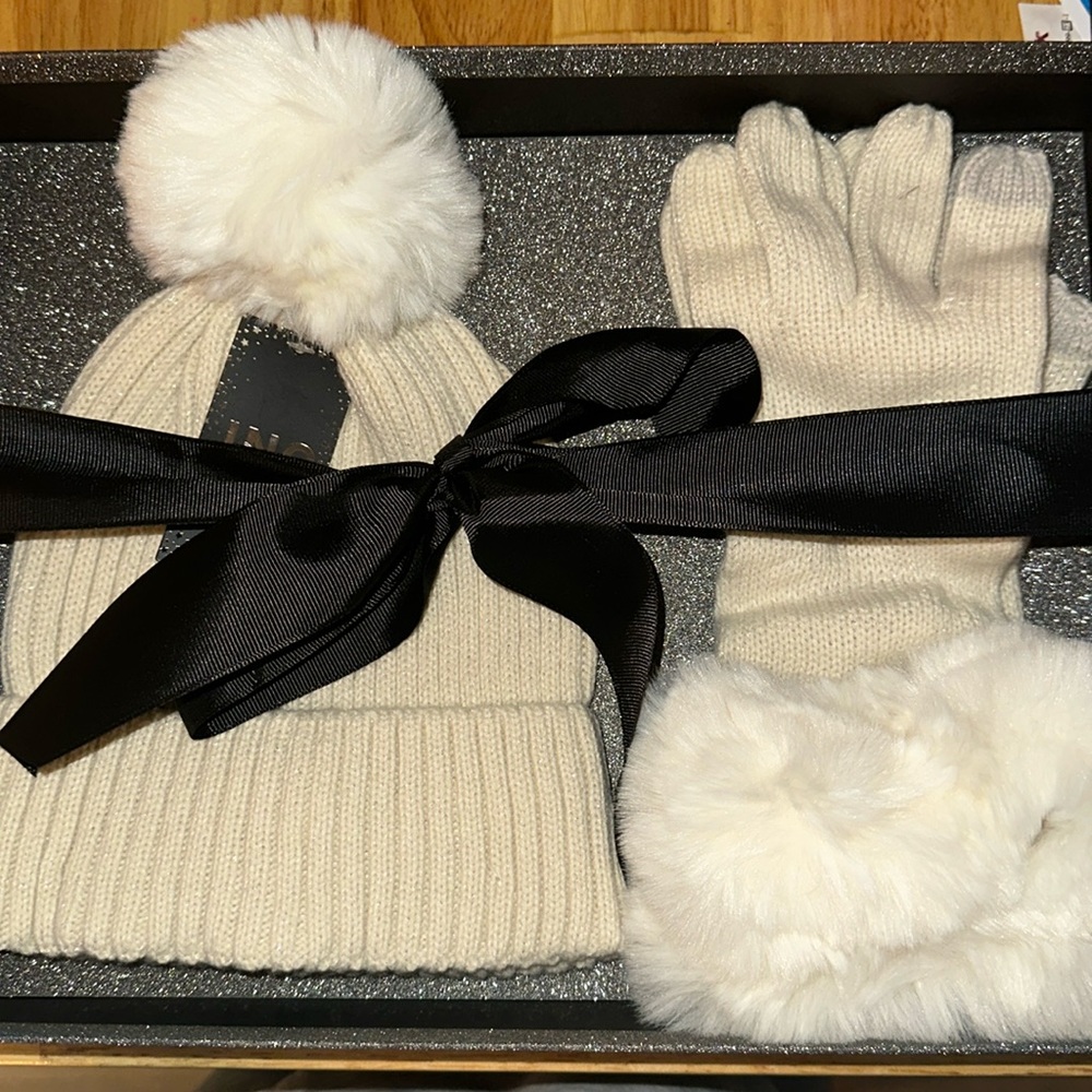 INC beanie hat and gloves set